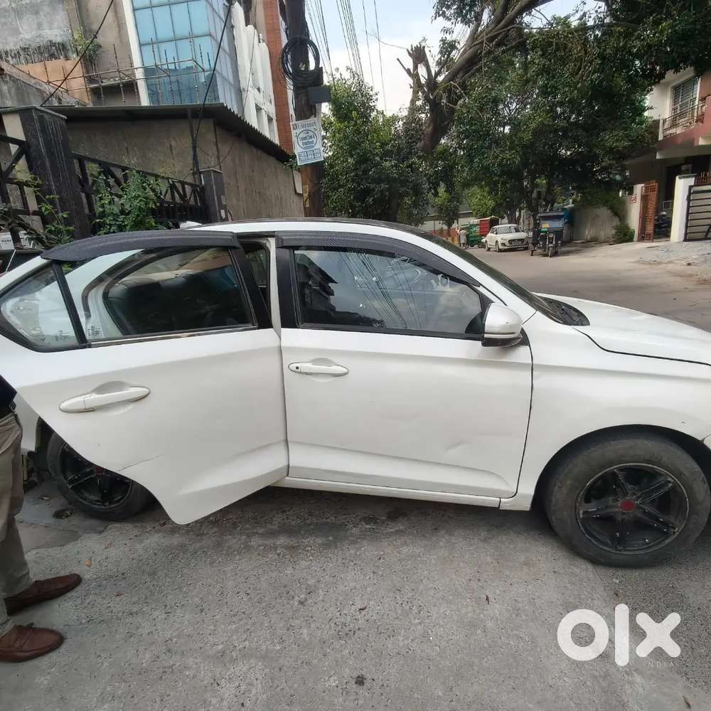 Hyundai Ke Amaze Best Condition Price Decided Hoga Baat Krne Ke Baad