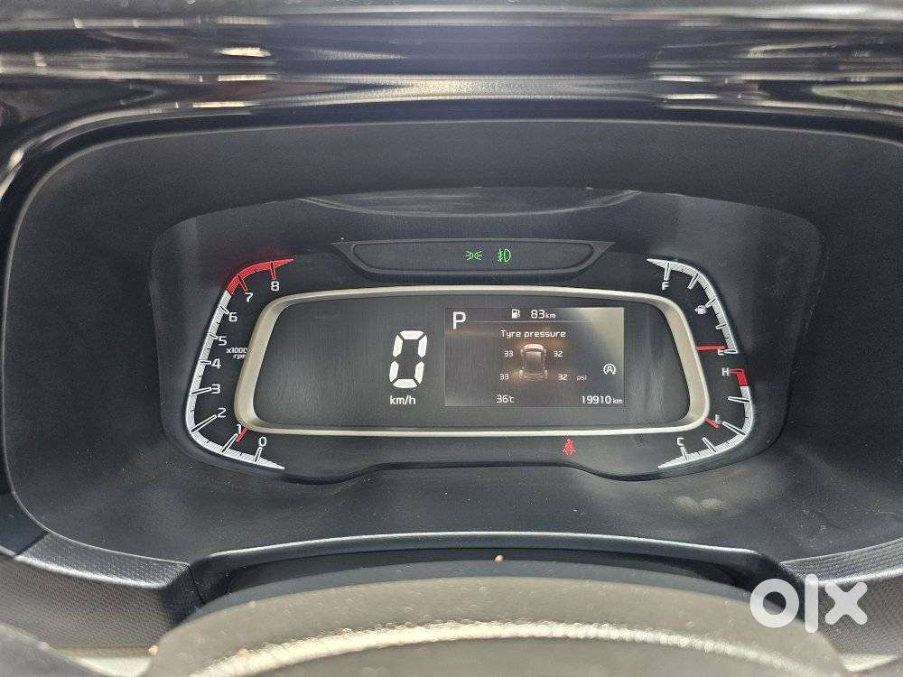 Kia Sonet Htx D, 2023, Petrol