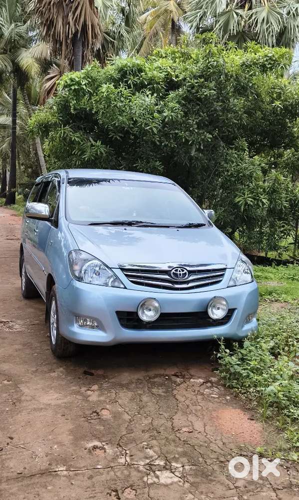 Toyota Innova Vx 2010
