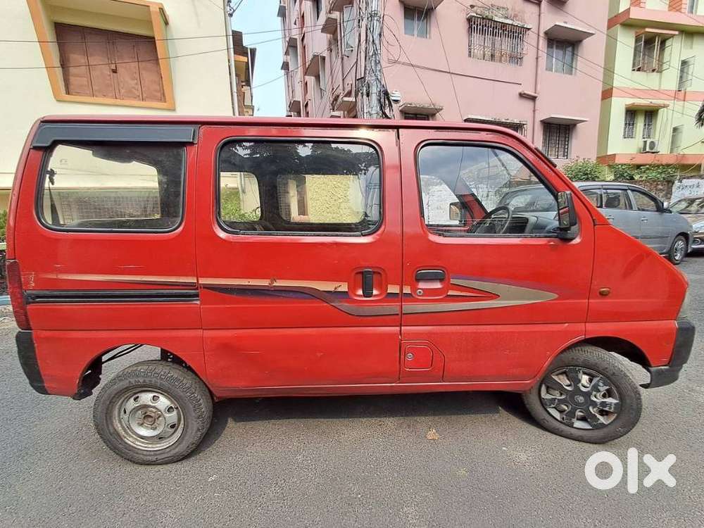Maruti Suzuki Eeco 7 Seater Ac, 2011, Petrol