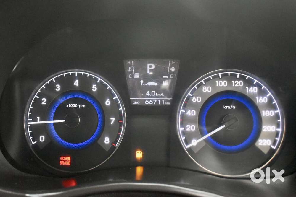 Hyundai Verna 1.6 S (o) Vtvt At, 2015, Petrol