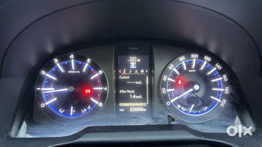 Toyota Innova Crysta [2020-ongoing] 2.7 Zx At 7 Str, 2022, Petrol