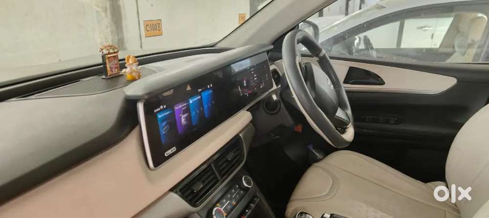Mahindra Xuv700 Diesel At 7 2022 As A New