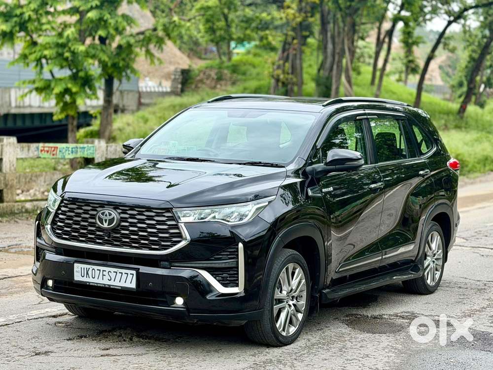 Toyota Innova Hycross 2.0 Zx Hybrid 7 Str, 2024, Petrol