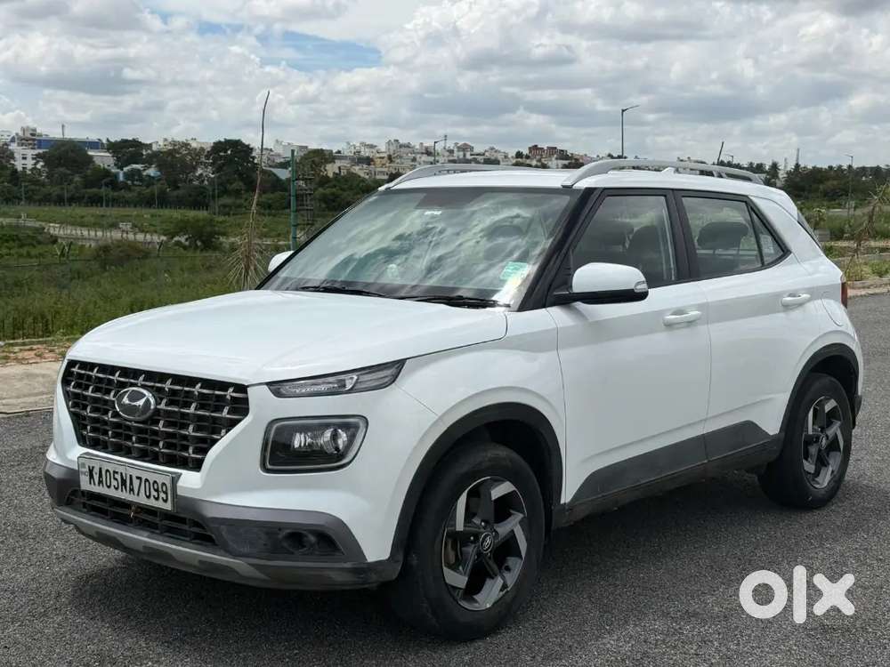 Hyundai Venue 2020 Diesel With Sunroof