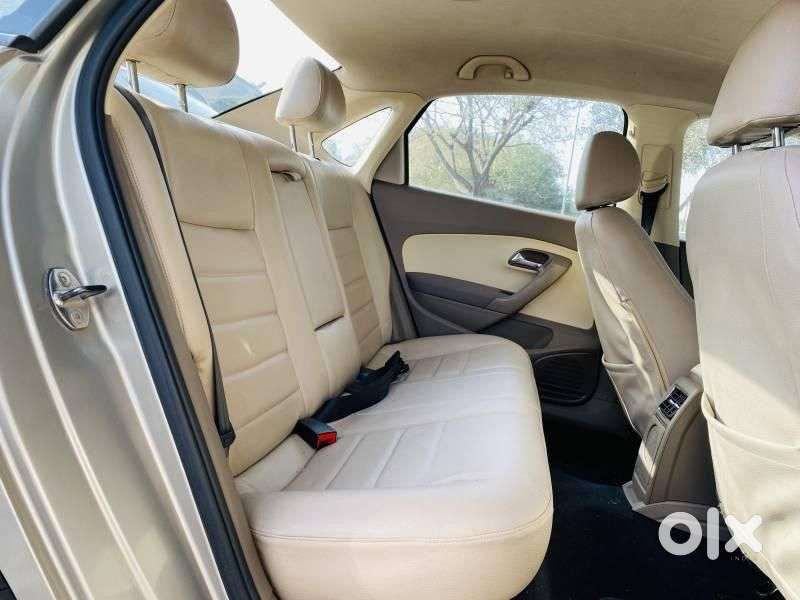 Skoda Rapid 1.5 Tdi At Ambition With Alloy Wheel, 2015, Diesel