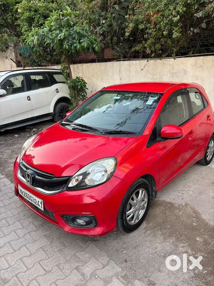 3rd Owner Honda Brio Petrol Top Model 2017