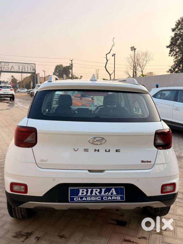 Hyundai Venue Sx Mt, 2020, Petrol