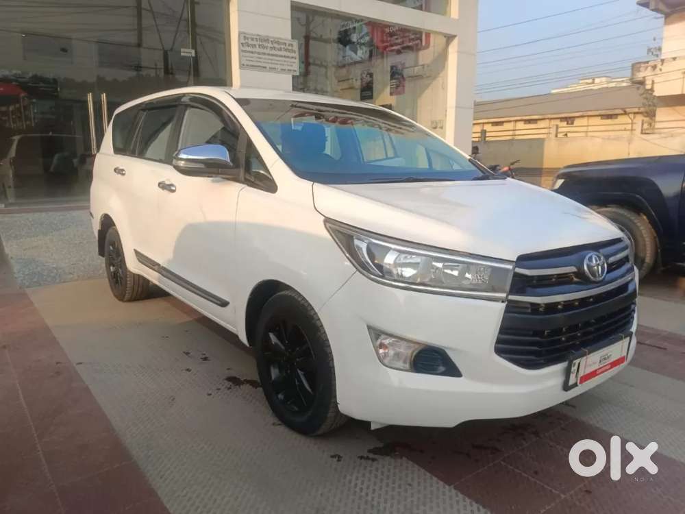 Toyota Innova Crysta 2.4 G Mt 7 Str, 2019, Diesel
