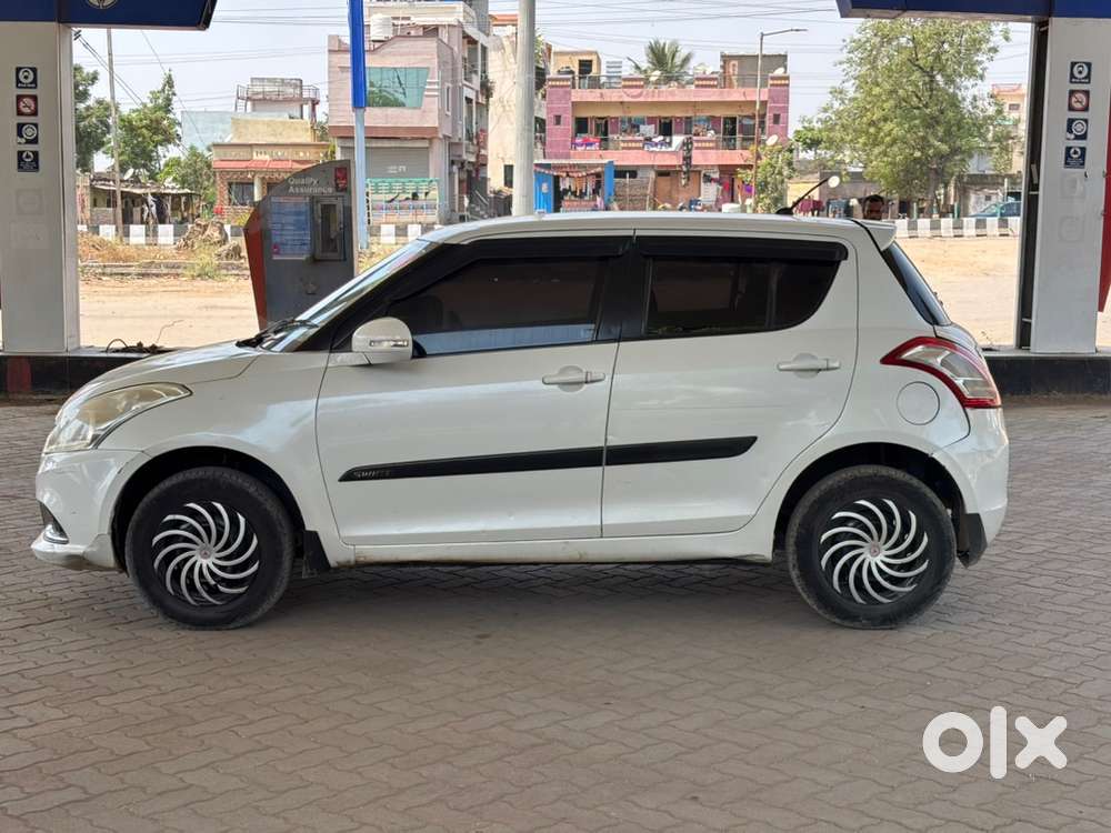 Maruti Suzuki Swift 2015 Diesel 107000 Km Driven
