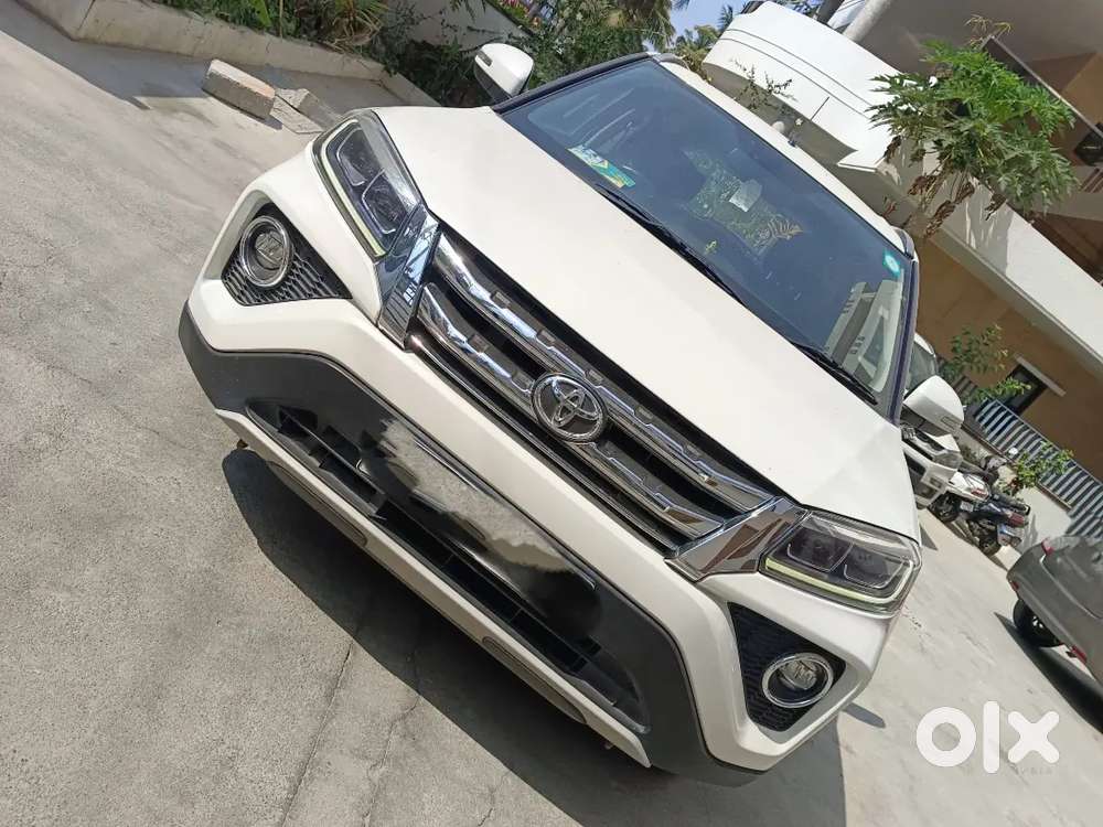 Toyota Urban Cruiser 2021 Petrol Well Maintained
