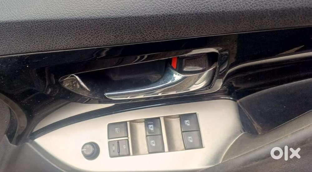 Toyota Innova Crysta 2.4 V, 2018, Diesel
