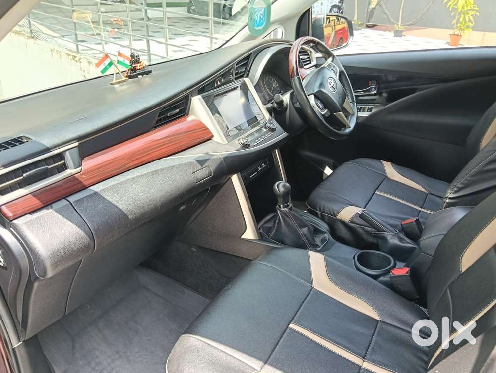 Toyota Innova Crysta 2.4 V, 2017, Diesel