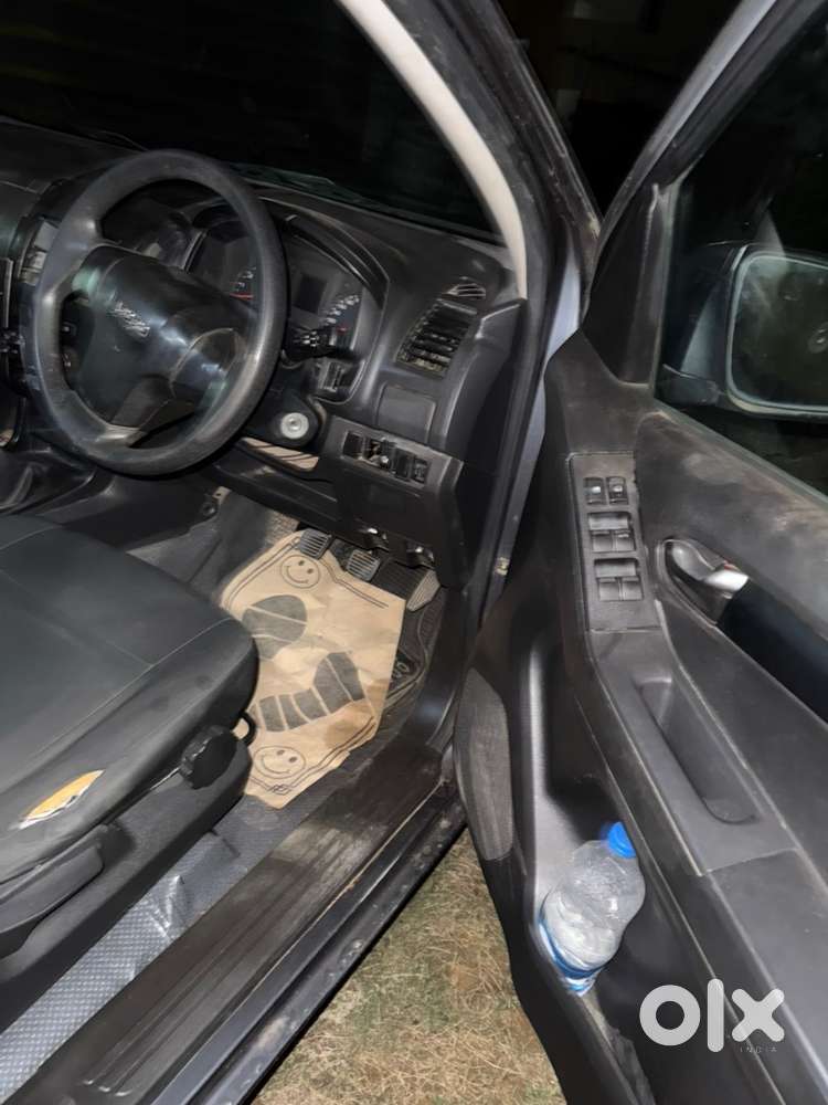 Isuzu D-max S-cab A/c Diesel 2017