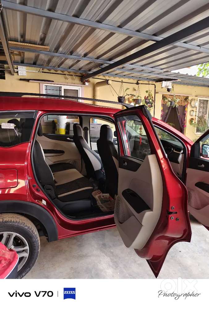 Renault Triber Facelift 2020 Petrol showroom Maintained 1 free service