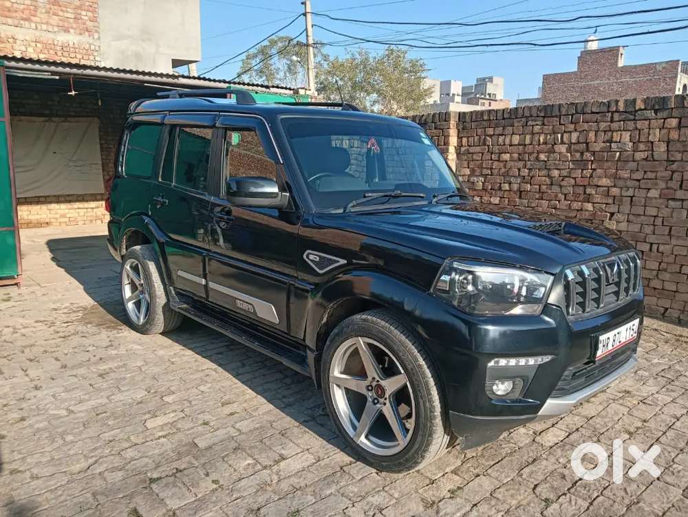 Mahindra Scorpio Classic 2023 Diesel 50000 Km Driven