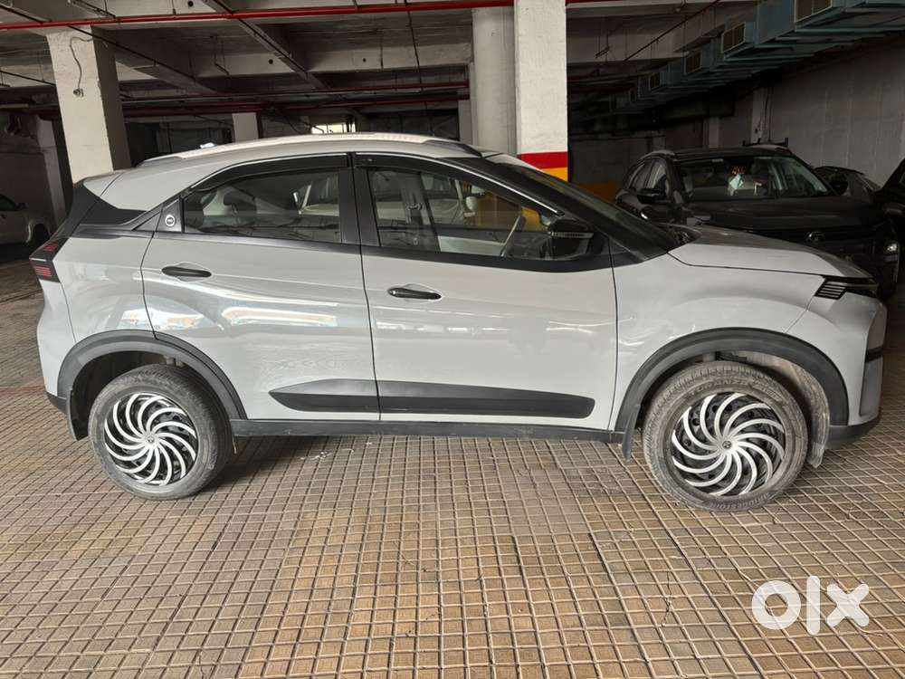 Tata Nexon Petrol 2023