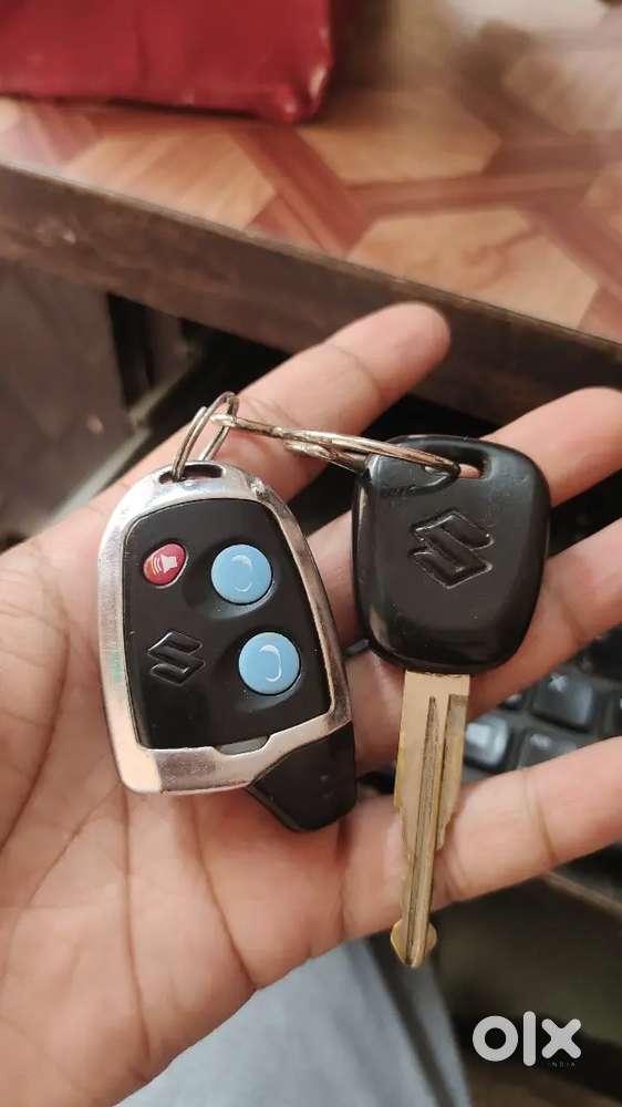 Maruti Suzuki Alto K10 2011  Petrol Lpg 70000 Km Driven Centar Loking