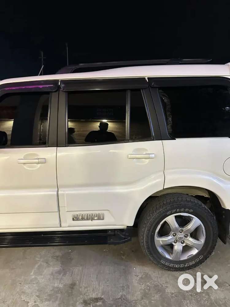Scorpio S11 November 2020 Modal Showroom Condition 90k Running