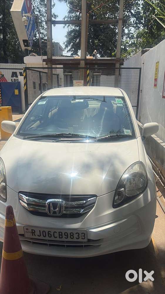 Honda Amaze 2014 Petrol Well Maintained