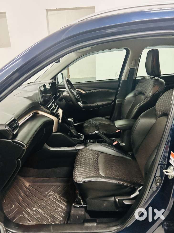 Maruti Suzuki Grand Vitara 1.5 Alpha Smart Hybrid Dual Tone At, 2023..