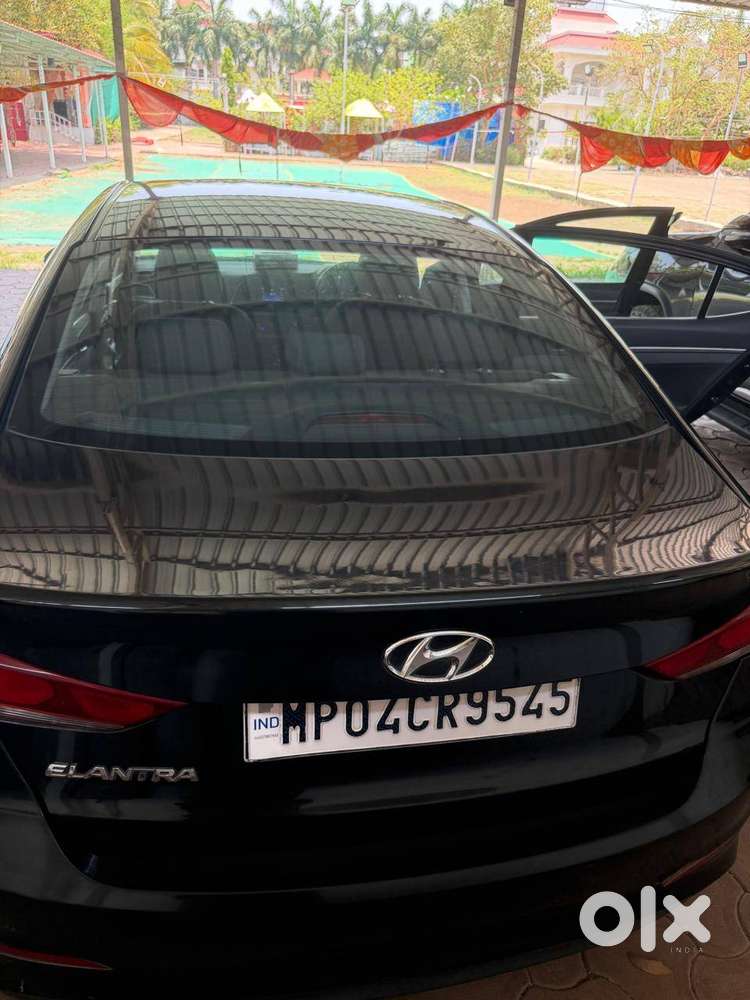 Hyundai Elantra 2017 Petrol Well Maintained