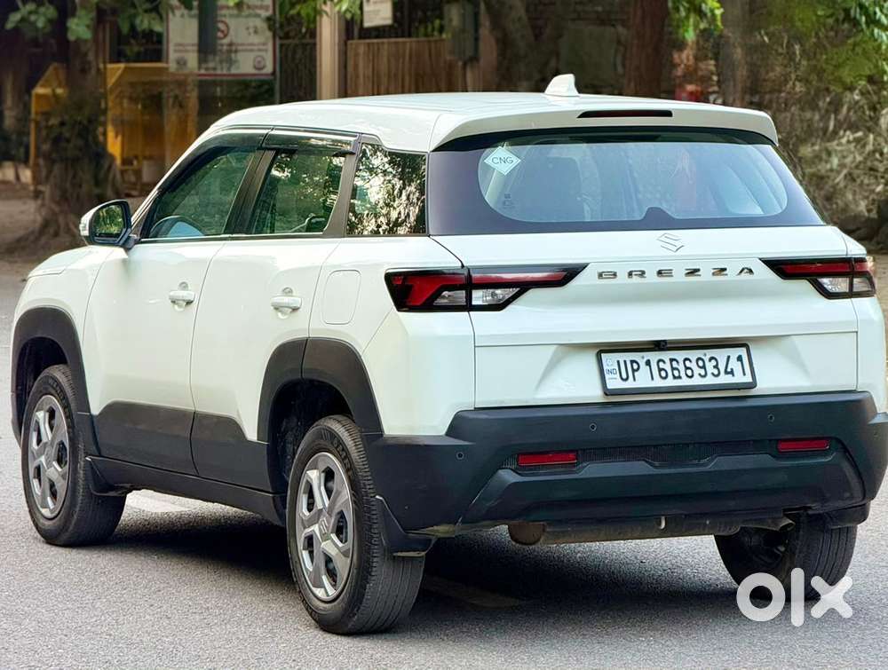 Maruti Suzuki Brezza 1.5 Lxi Cng, 2025, Cng & Hybrids