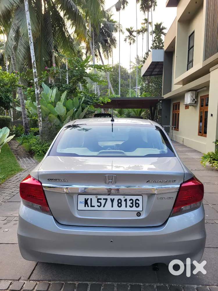 Honda Amaze 2015 Diesel 135000 Km Driven