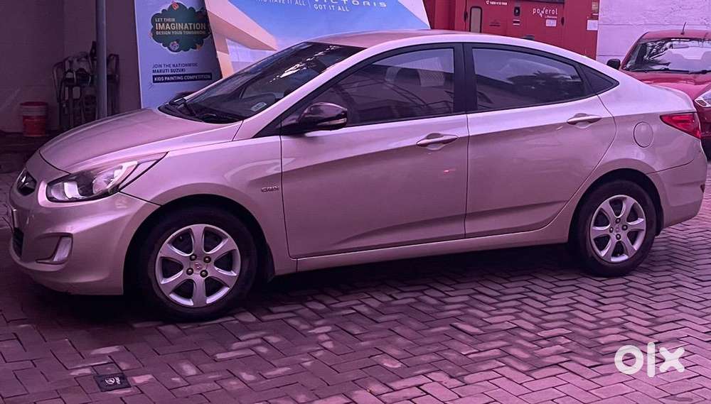 Hyundai Fluidic Verna