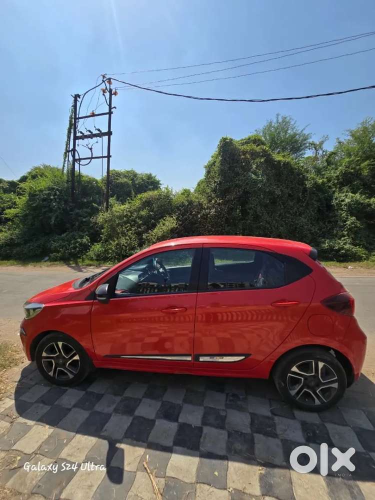 Tata Tiago 1.2 Revotron Xt, 2020, Petrol