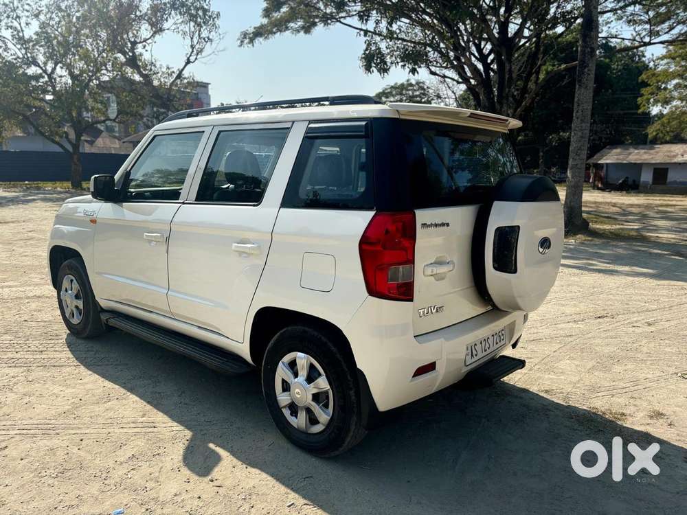 Mahindra Tuv 300
