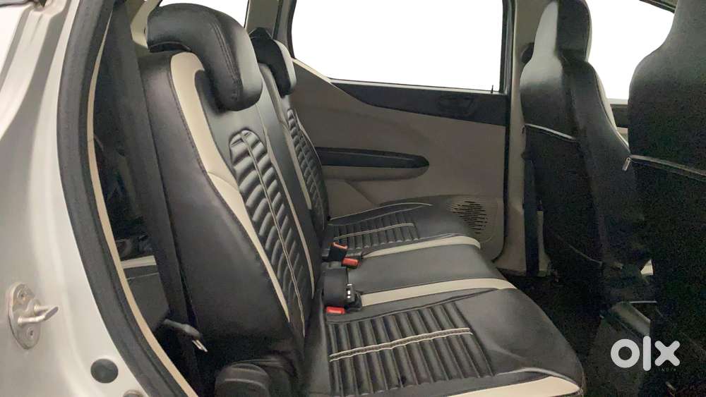 Renault Triber Rxl, 2021, Petrol