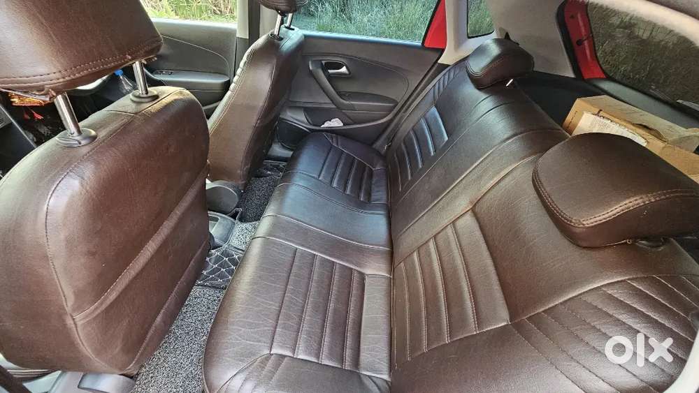 Volkswageon Polo 1l Tsi Comfortline Flash Red Colour Car.