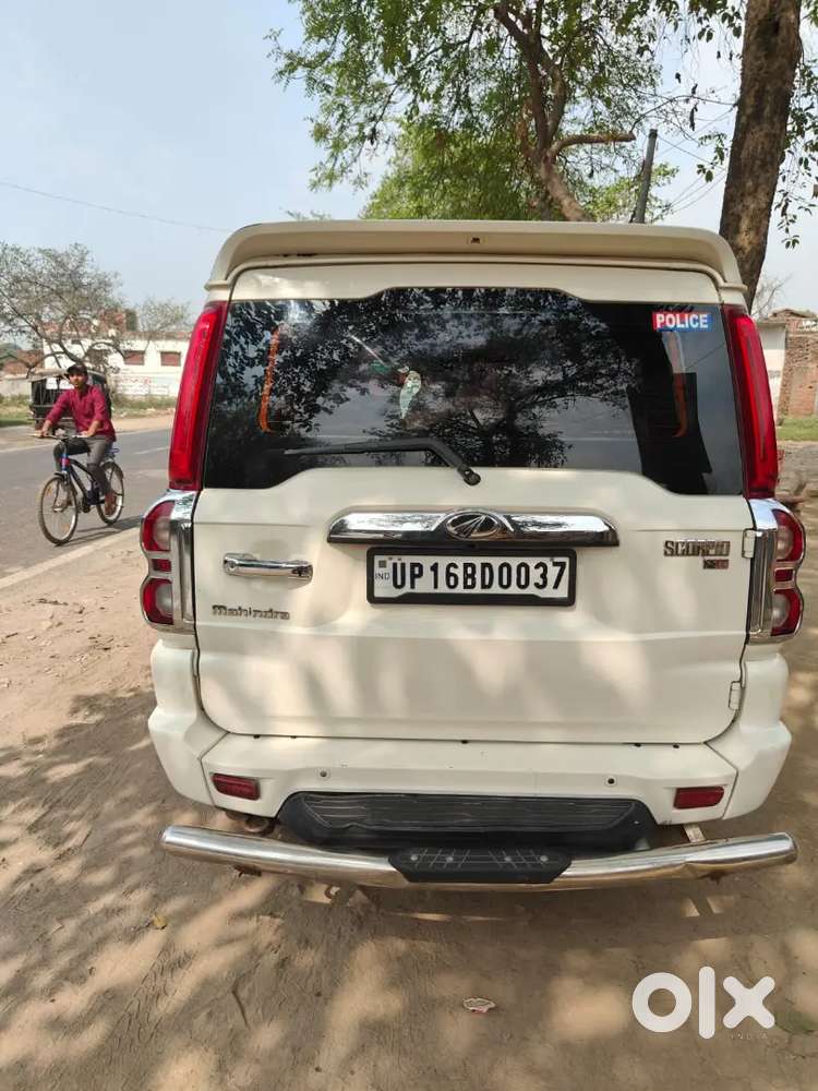 Mahindra Scorpio 2015