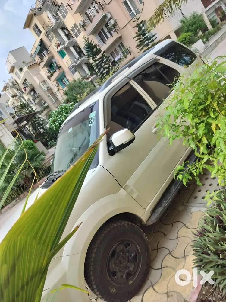 Tata Safari Storme 2016 4x2 Manual Diesel
