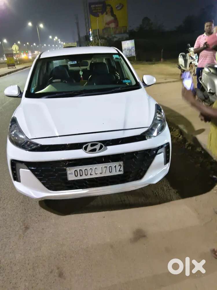 Hyundai Aura Sx 2023