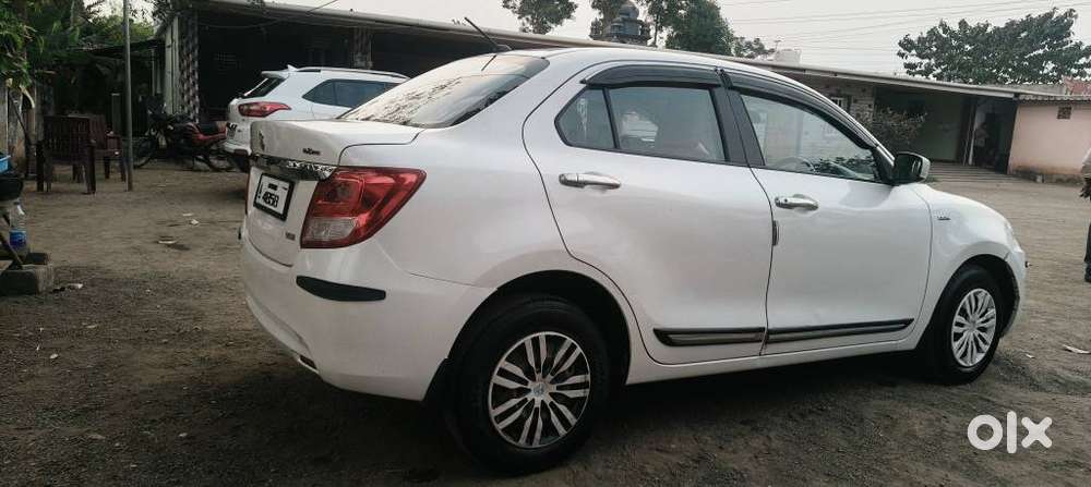 Maruti Suzuki Swift Dzire Amt Vdi, 2017, Diesel