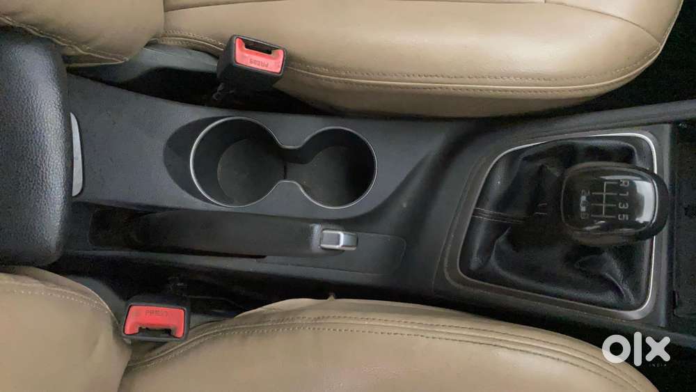 Hyundai Verna 1.6 Vtvt Sx, 2019, Petrol