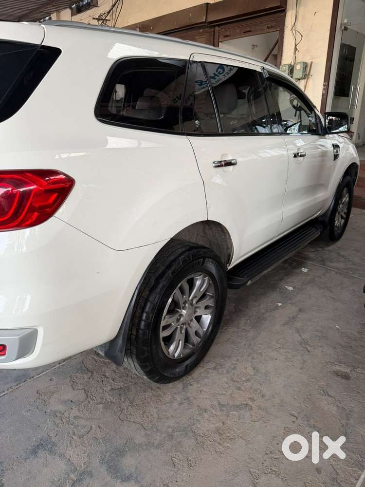 Ford Endeavour Diesel 2016