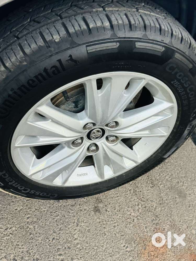 Toyota Innova Crysta 2.4 Z 7 Str, 2016, Diesel