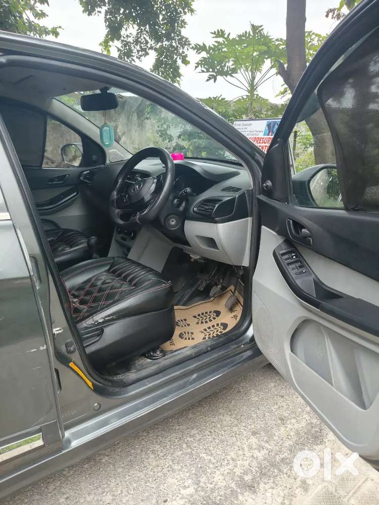 Tata Tiago Xt Icng 2023 Drive