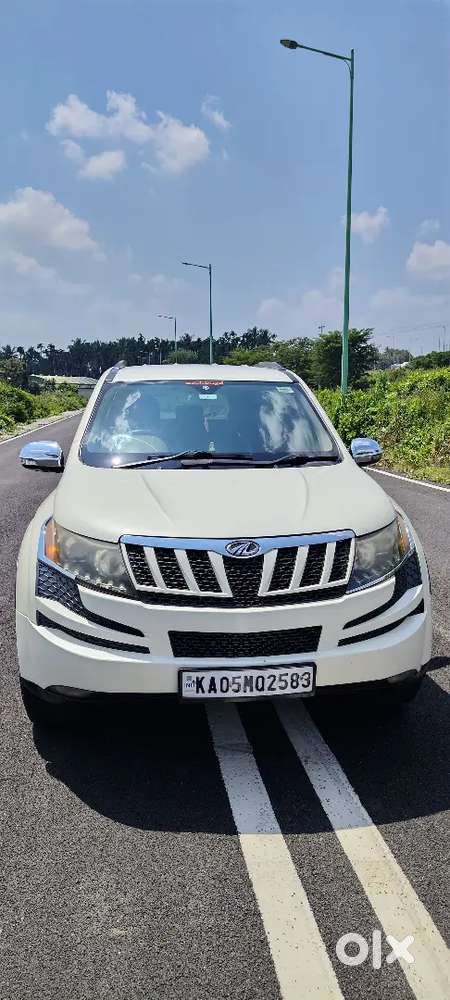 Mahindra Xuv500 W8 2014
