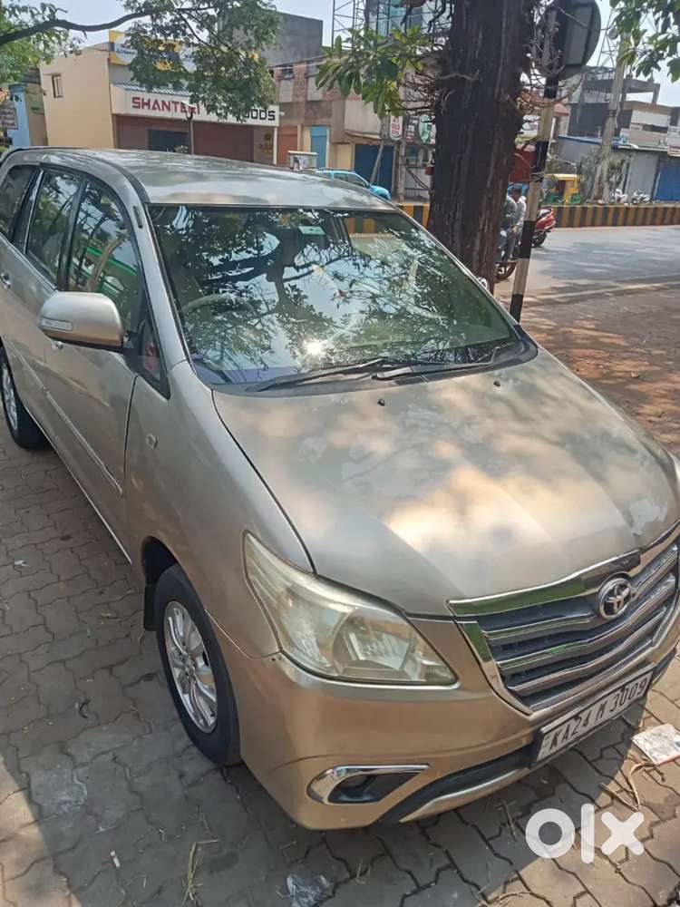 Toyota Innova 2012 Diesel