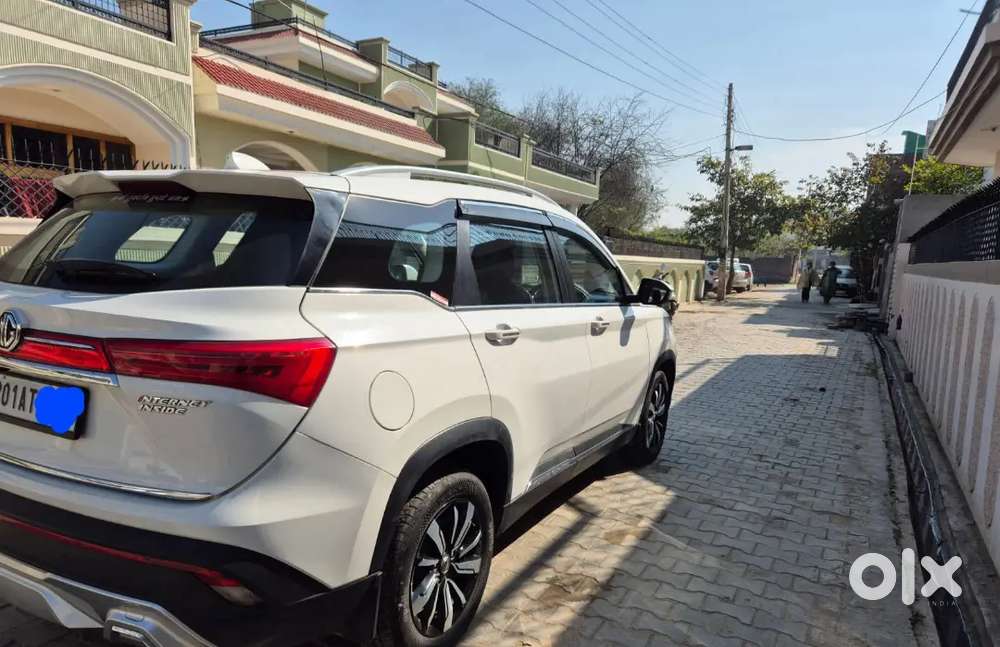 Mg Hector Top Model Sharp