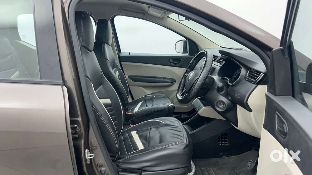 Renault Triber Rxt Easy-r Amt, 2023, Petrol