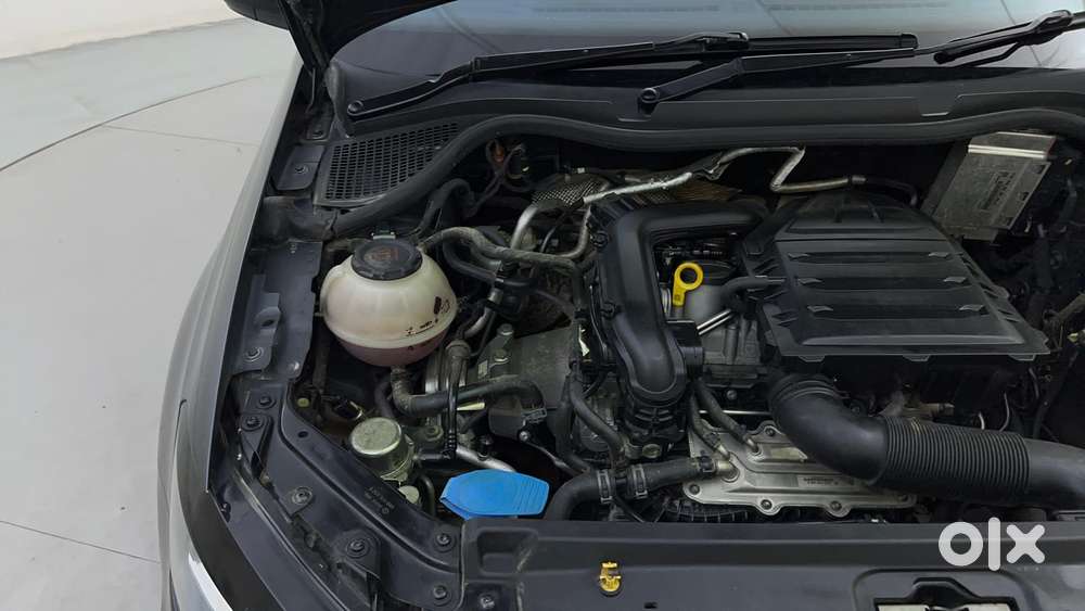Volkswagen Vento 1.6 Highline, 2021, Petrol
