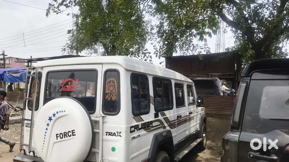 Force Motors Trax Cruiser 2016 Diesel 990000 Km Driven