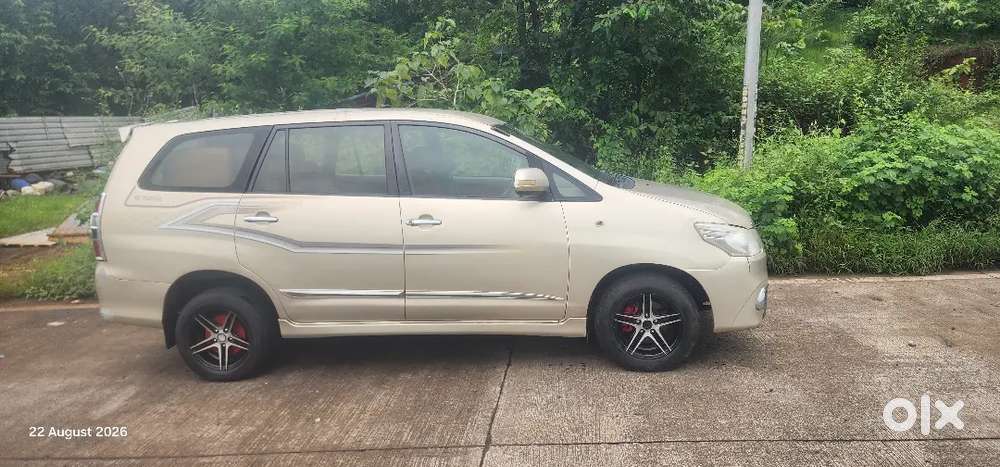 Toyota Innova Diesel 2013 Model