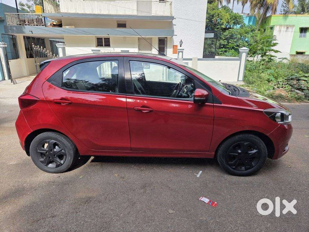 Tata Tiago Xz, 2017, Petrol