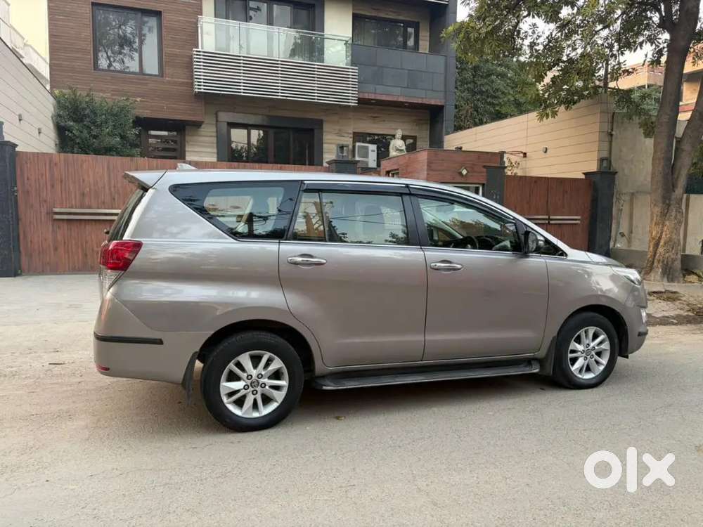 Innova Crysta Good Condition Gadi